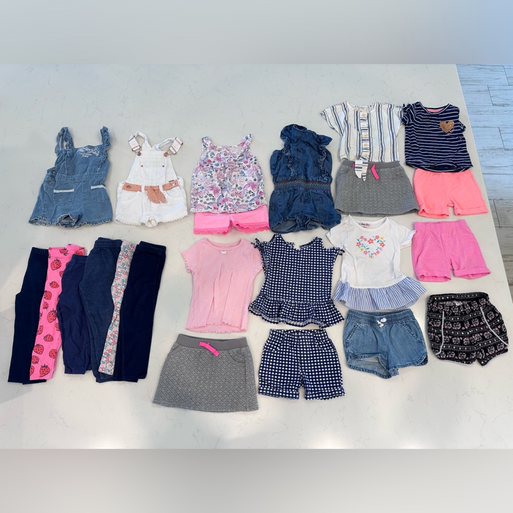 22 Piece Size 3T Girls Dresses, Shirts, Shorts and More Lot